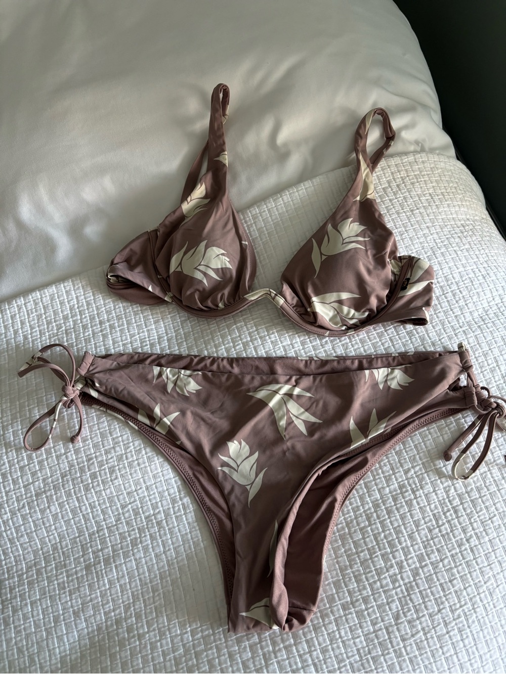 La Vie En Rose Bikini Set
